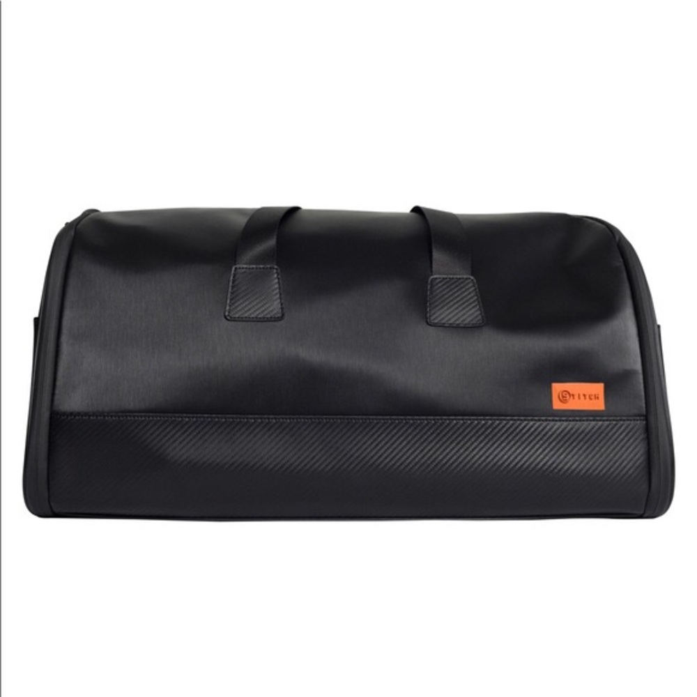 Stitch 2-in-1 bag (Duffle & Garment)